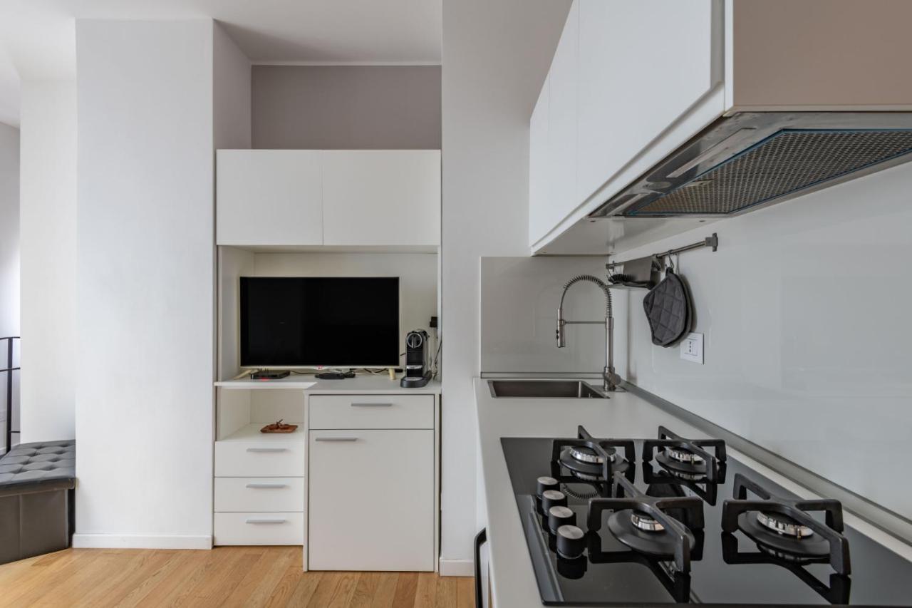 Easylife - Sofisticato Monolocale Con Terrazzino Nel Cuore Di Porta Venezia Milano Dış mekan fotoğraf